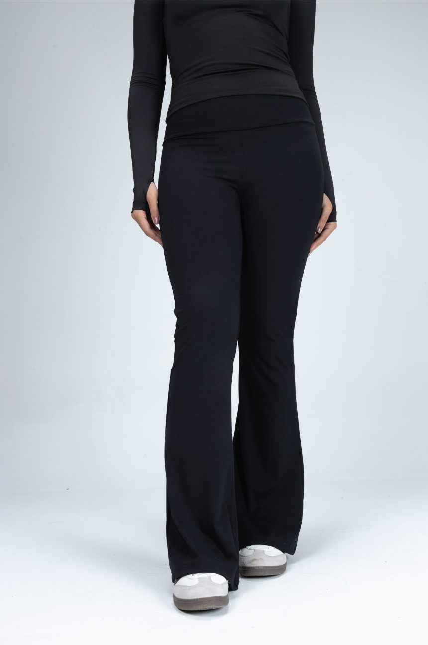BLACK YOGA PANTS