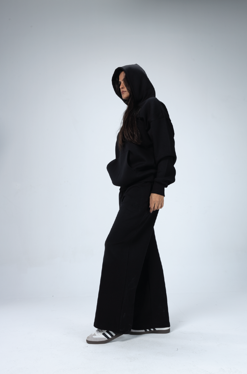 ALL BLACK HOODIE