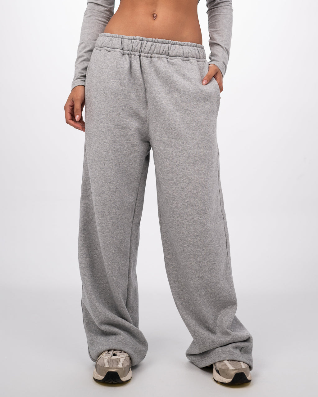 THE FLOW SWEATS - GREY