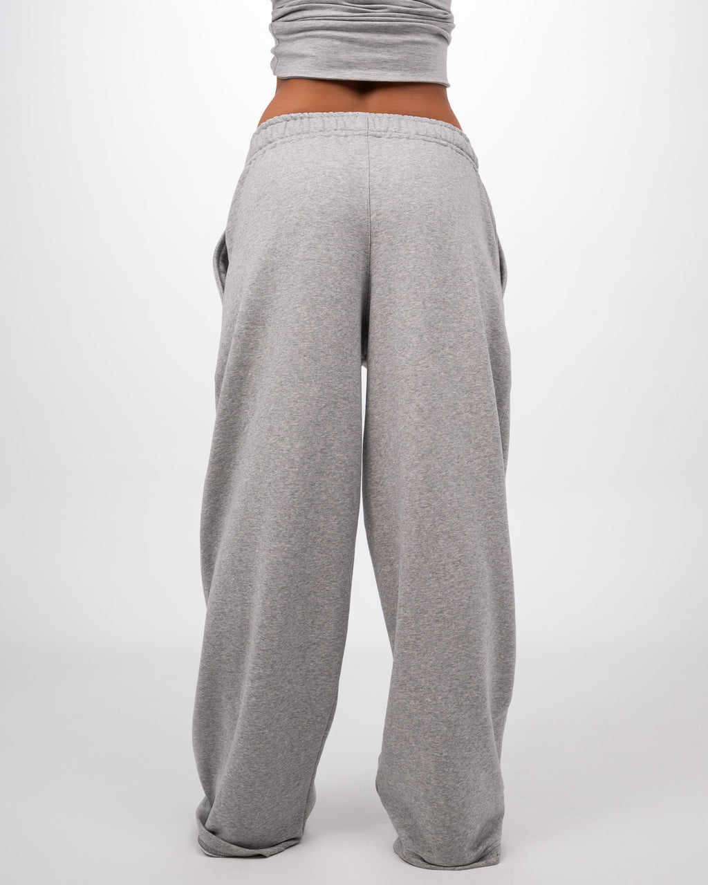 THE FLOW SWEATS - GREY