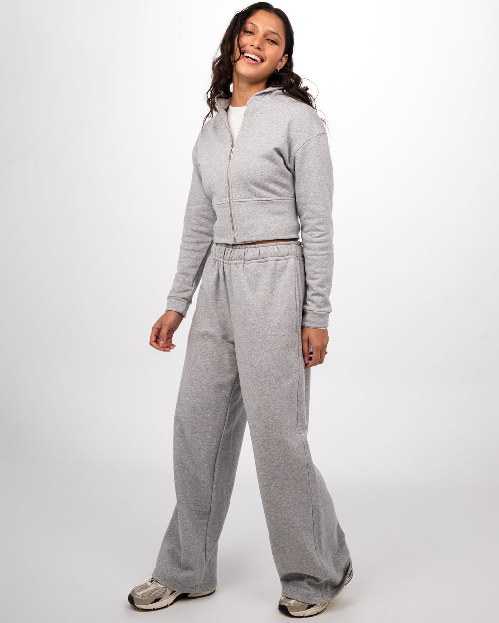 THE FLOW SWEATS - GREY