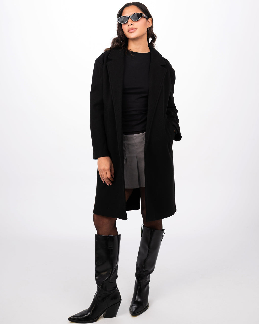 THE CLASSIC COAT - BLACK