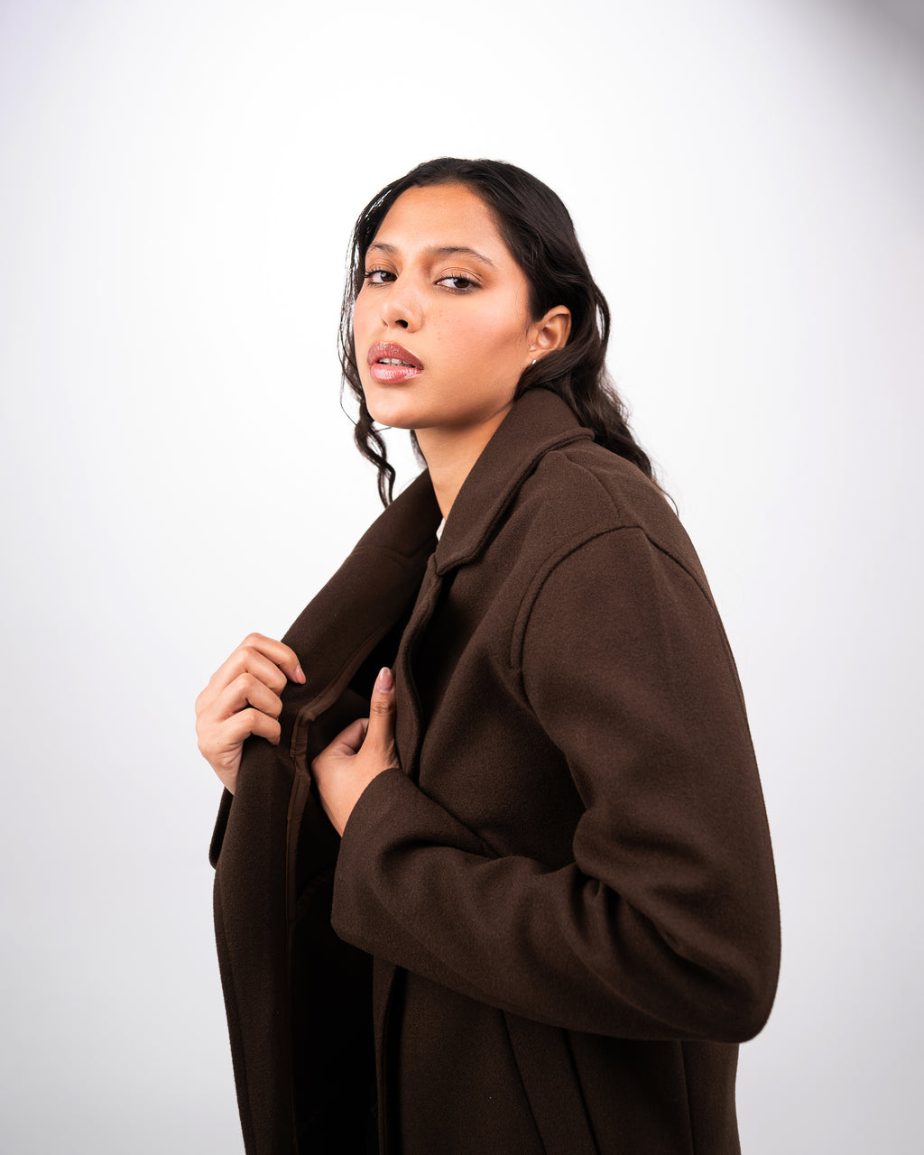 THE CLASSIC COAT - BROWN