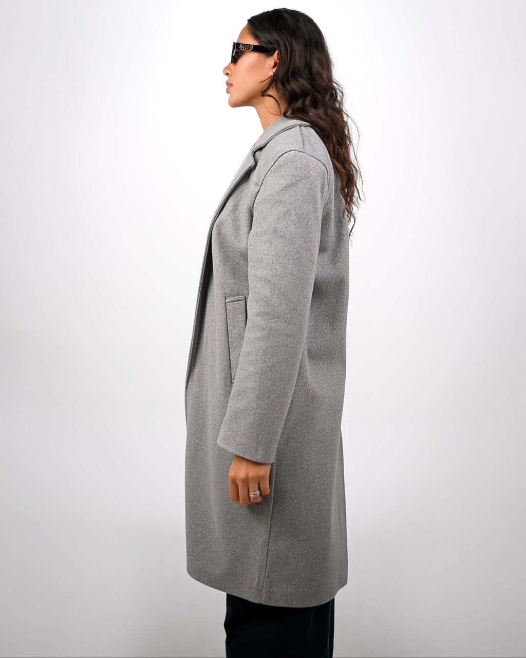 THE CLASSIC COAT - GREY