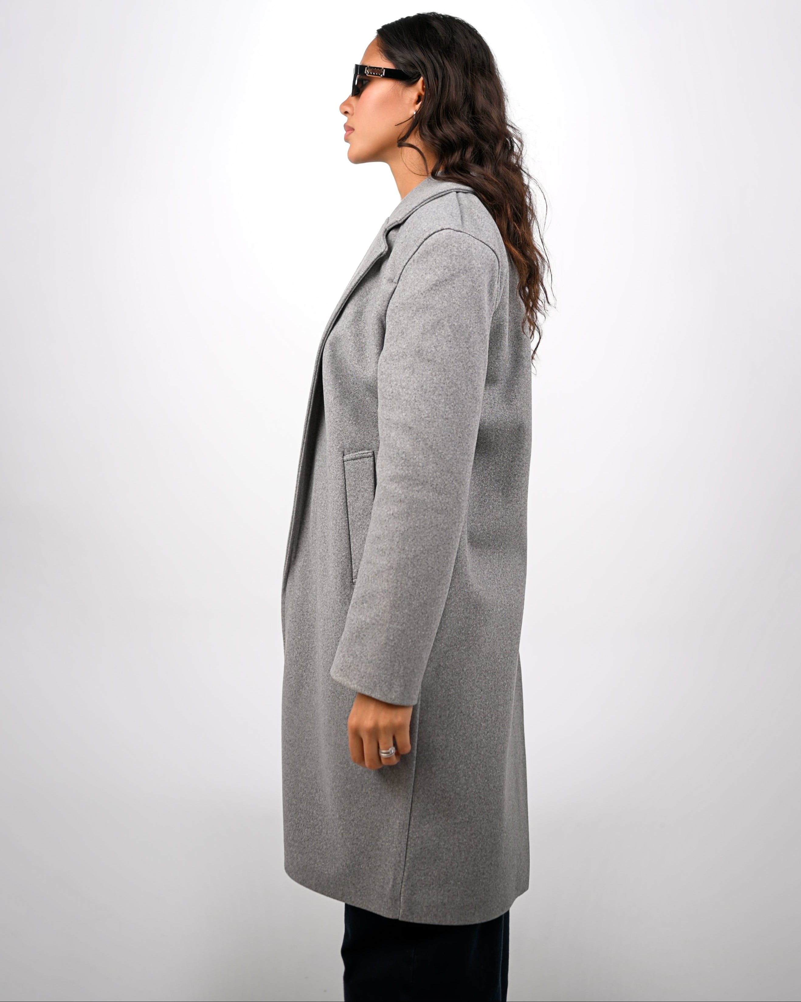 THE CLASSIC COAT - GREY