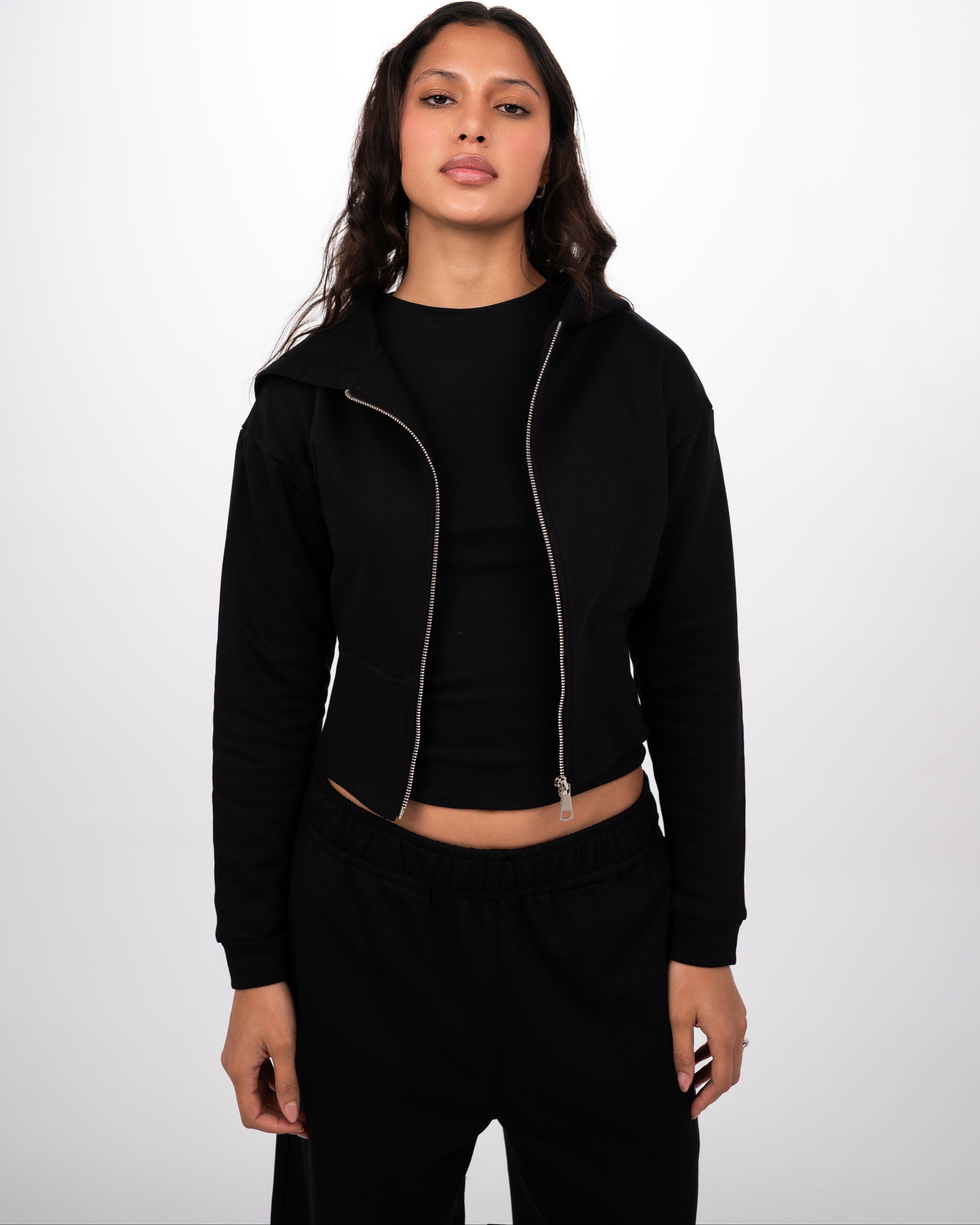 CONTOUR CROPPED JACKET - BLACK