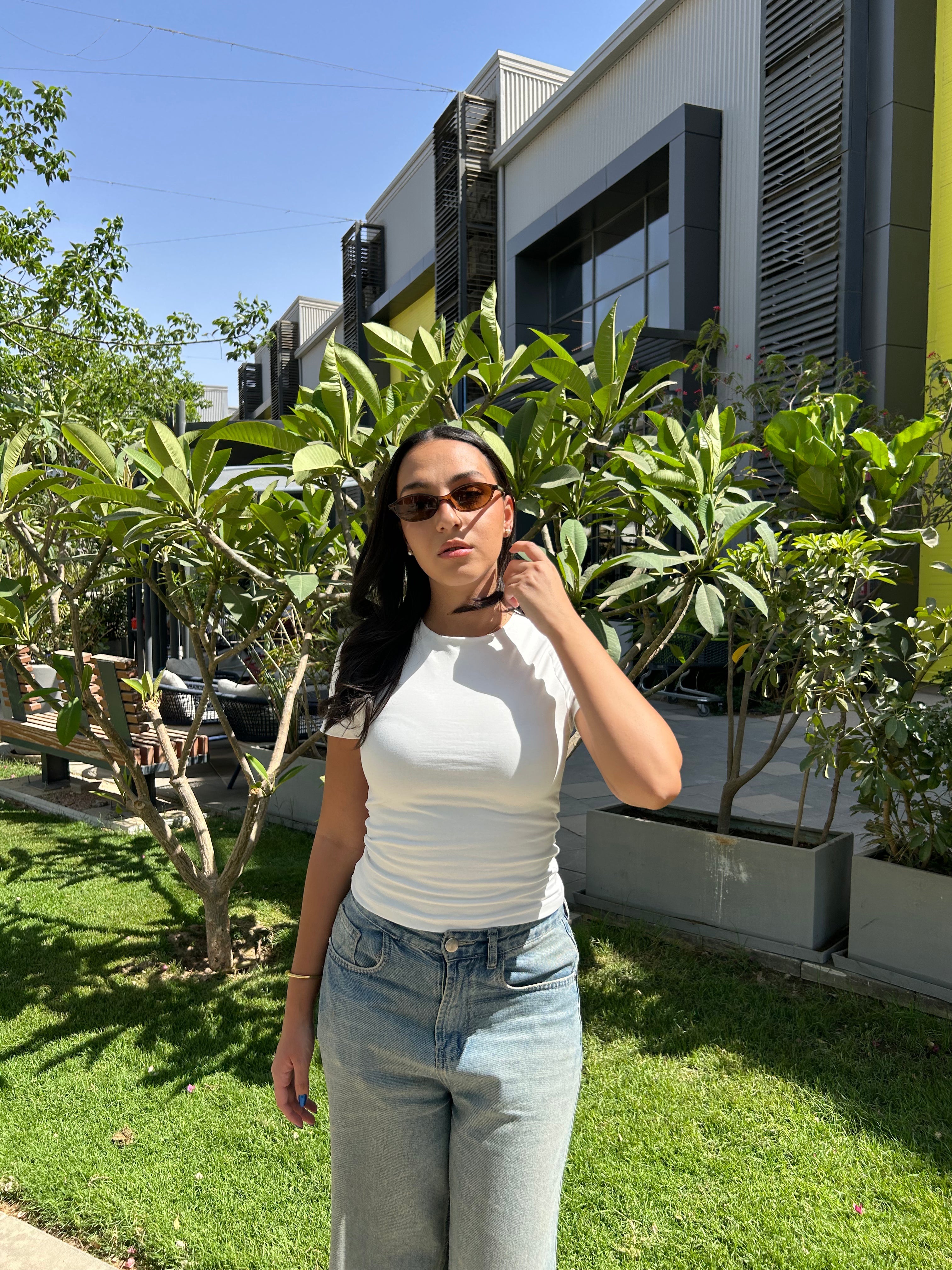 SculptHER Round White Top