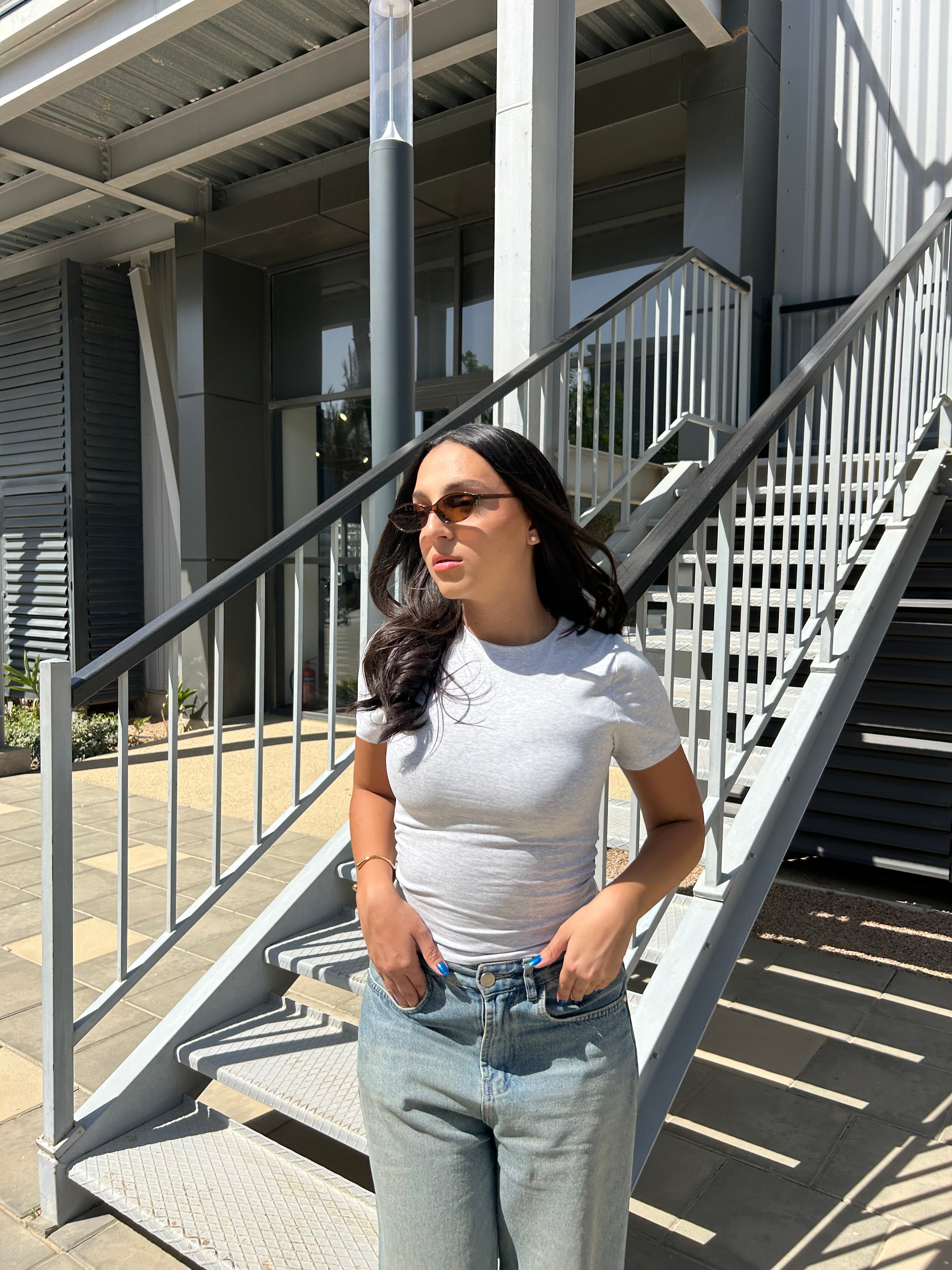 SculptHER Round Grey Top