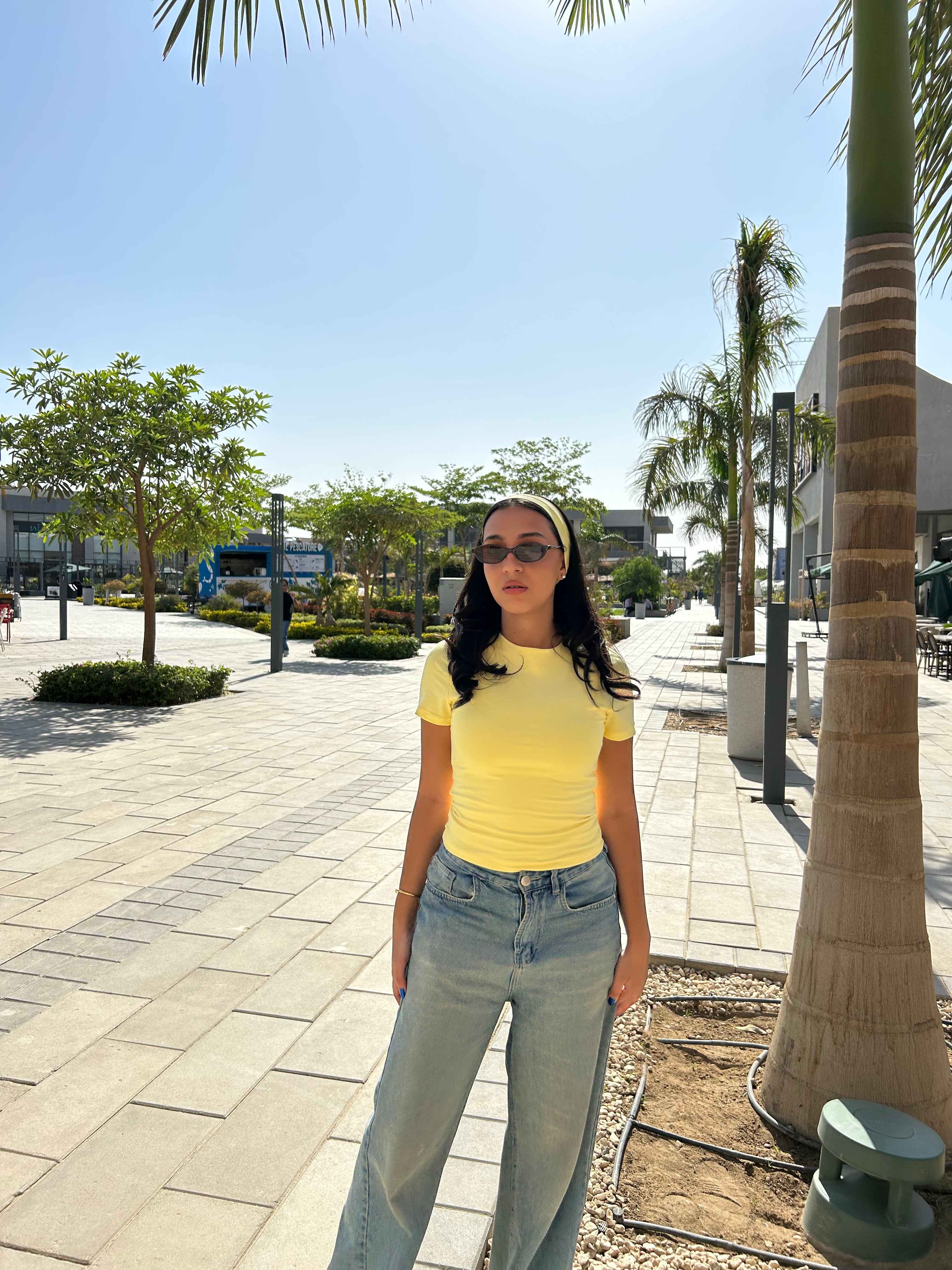 SculptHER Round Lemon Cream