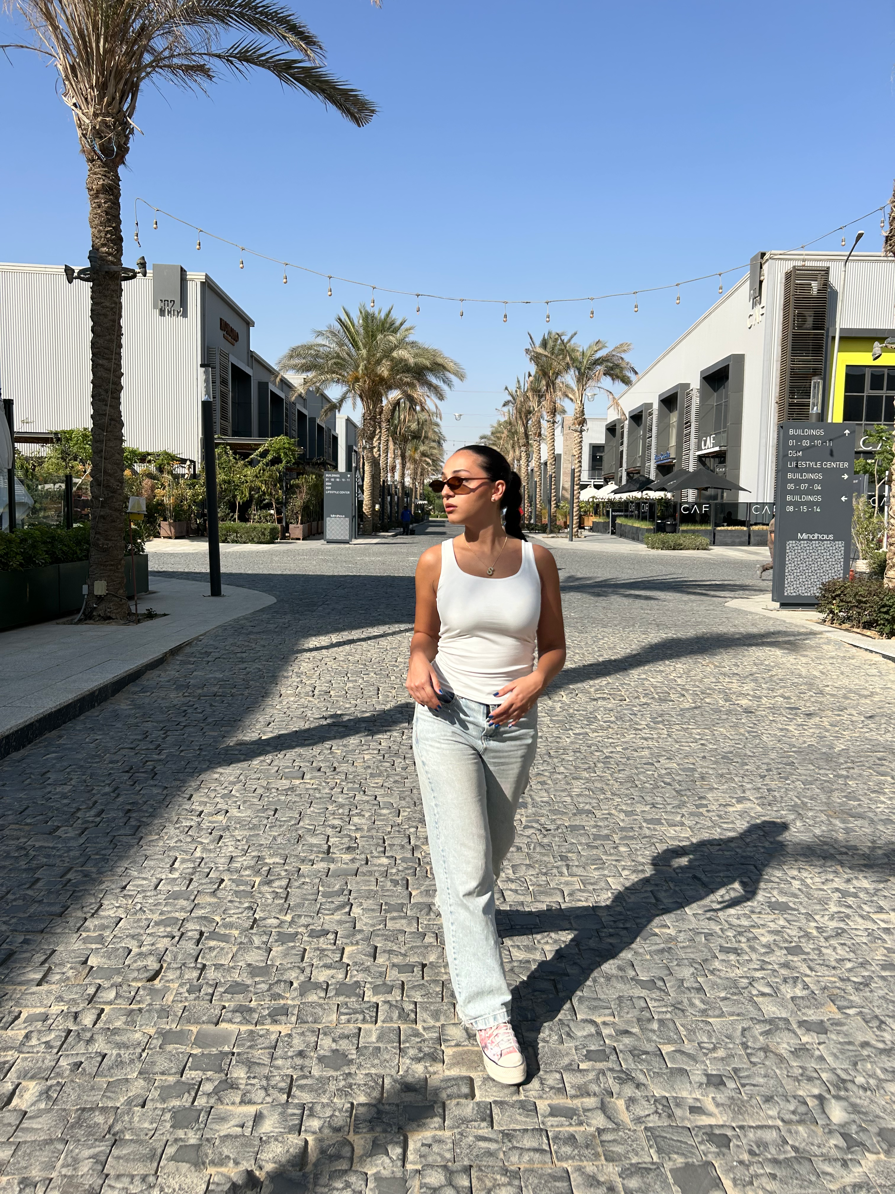 SculptHER Tank White Top