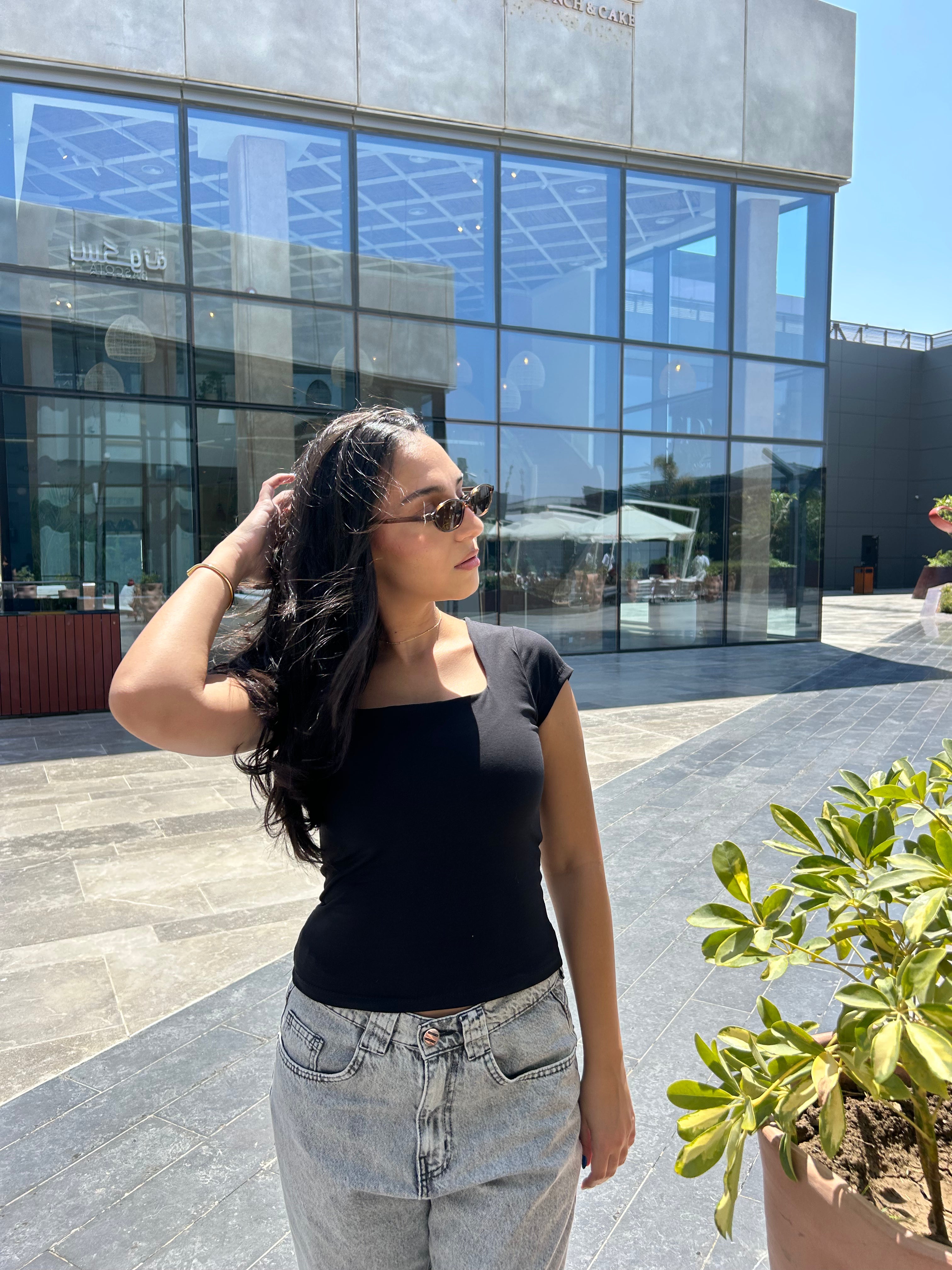 SculptHER Squared Black Top