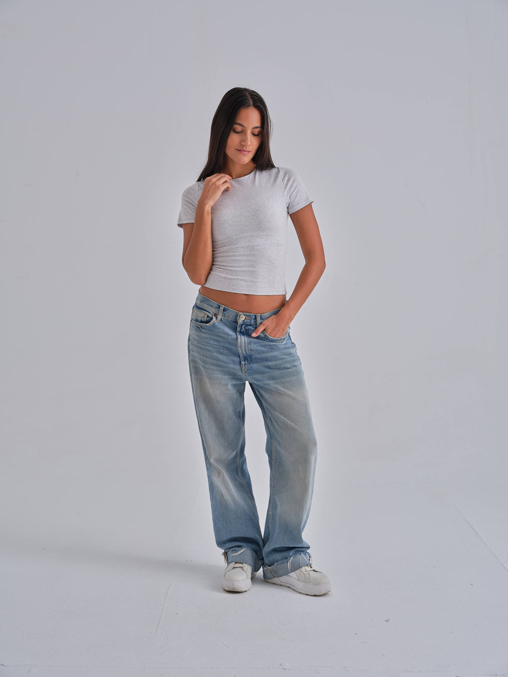 SculptHER Round Grey Top